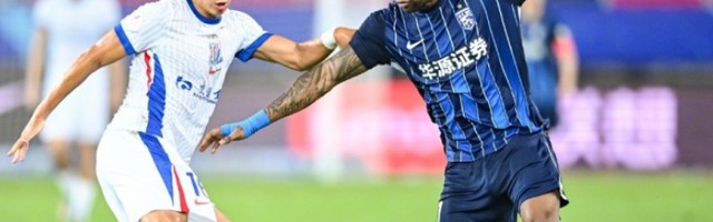 争冠路上掉链子，申花八月份五场比赛只得5分，难道是中超阿森纳